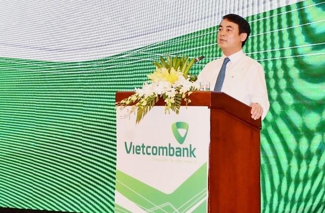6 thang dau nam, Vietcombank dat loi nhuan hop nhat 11.280 ty dong hinh anh