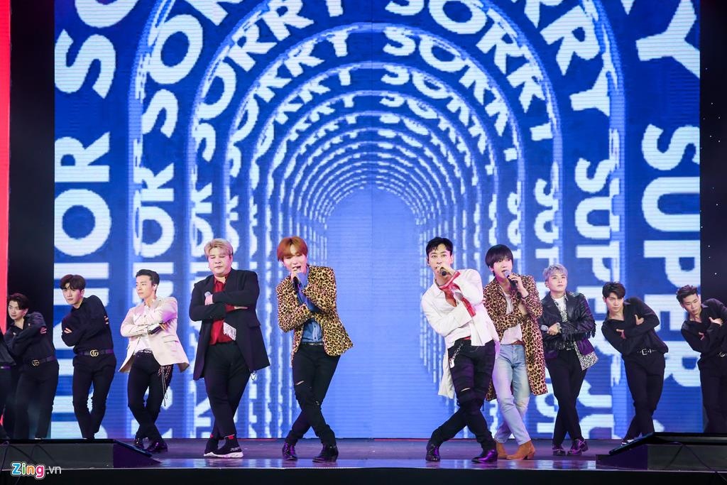 V Heartbeat Live anh 18