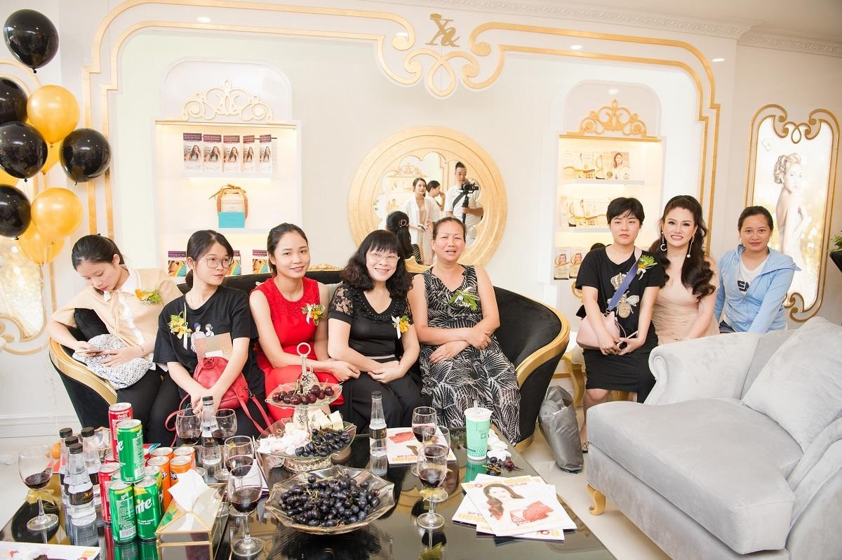 Tham my vien Xuan Huong anh 2