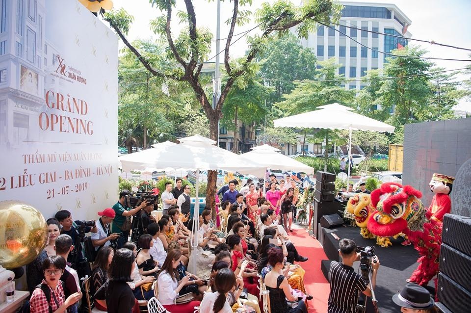 Tham my vien Xuan Huong anh 1