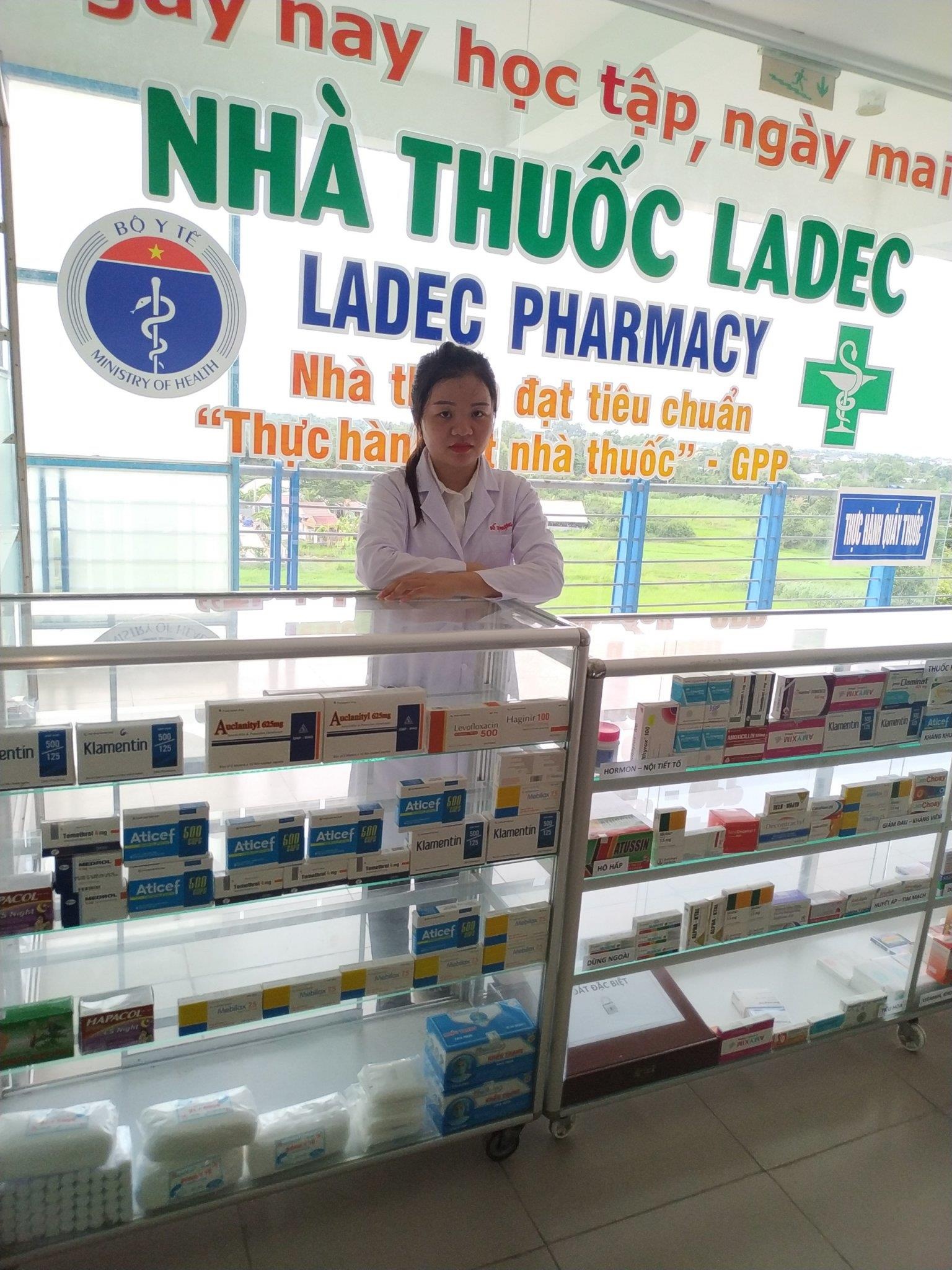Ladec ảnh 2 Ladec anh 2