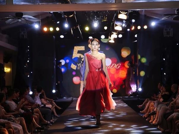 Thoi trang HeraDG anh 8