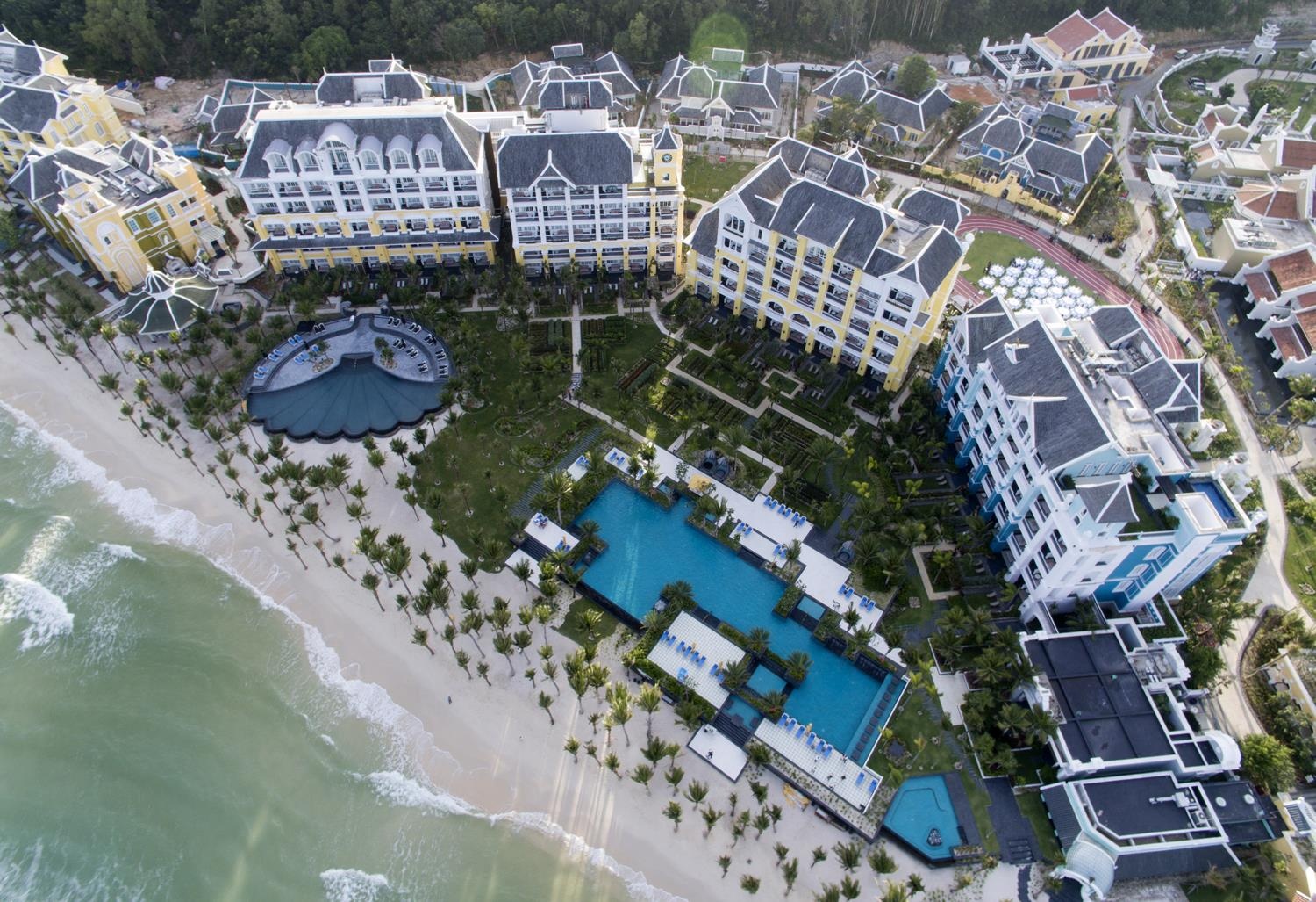 JW Marriott Phu Quoc Emerald Bay lien tiep dat giai thuong quoc te hinh anh