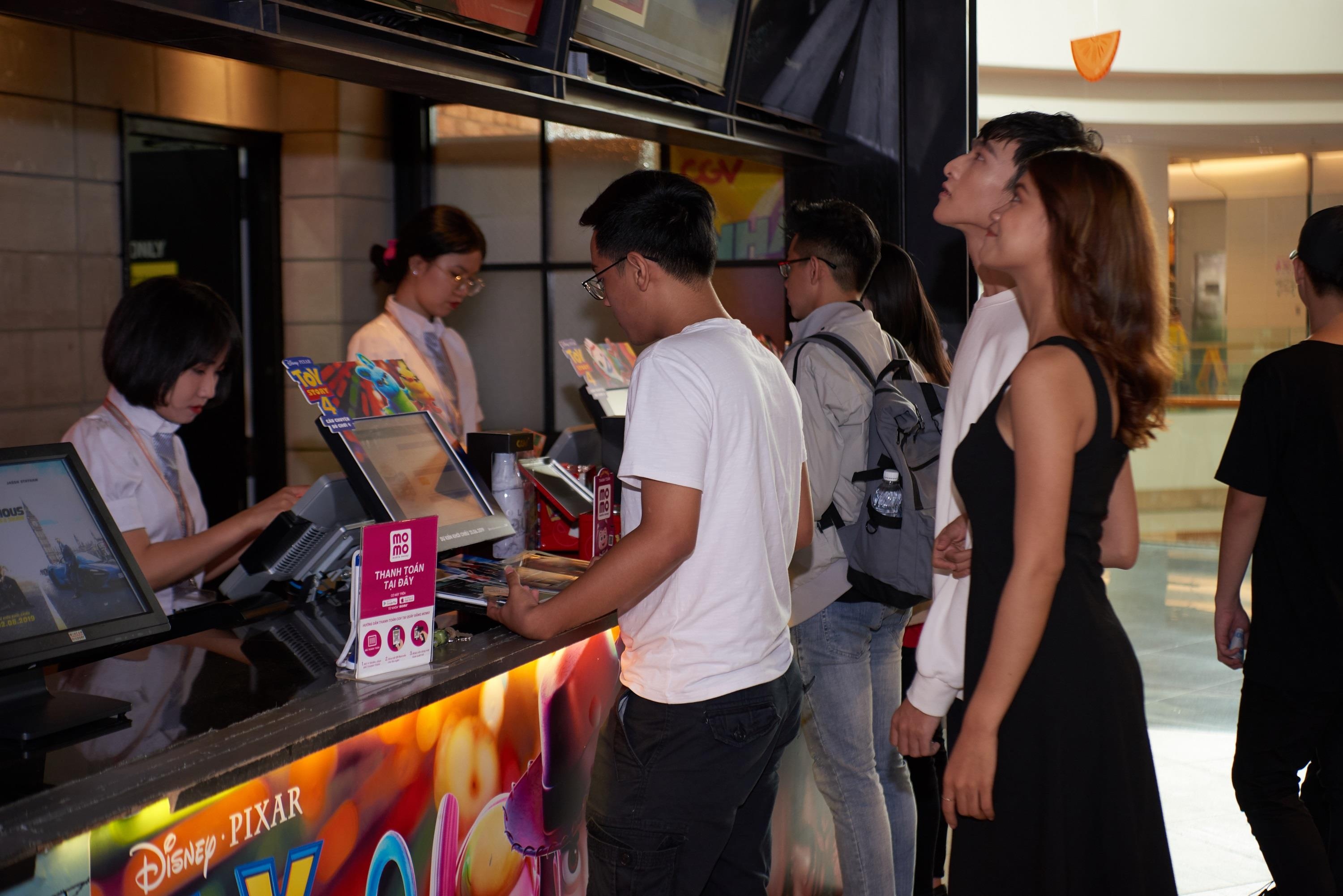 Momo ảnh 3 Momo anh 3