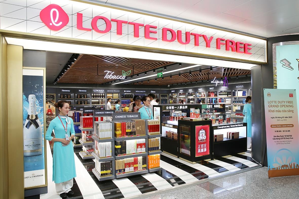 Lotte Duty Free khai truong cua hang thu 3 tai san bay quoc te Noi Bai hinh anh
