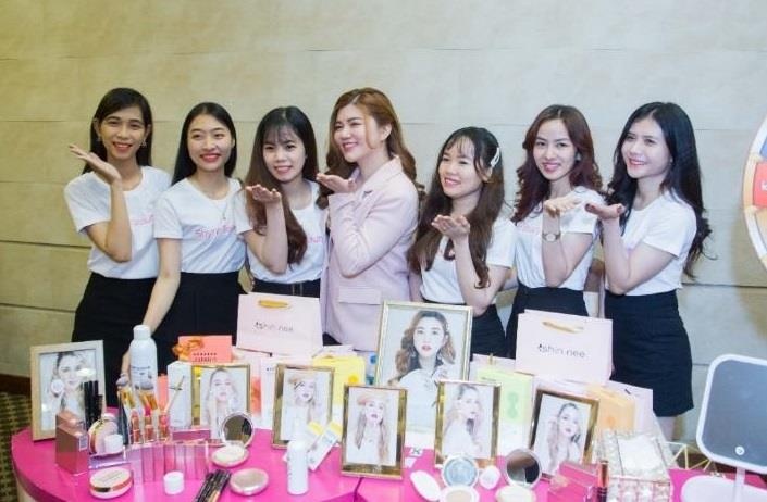 Shynh House Premium Da Nang thu hut hang tram ung vien xin viec lam hinh anh