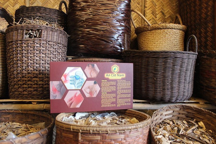 San pham dong y An Cot Nam anh 3