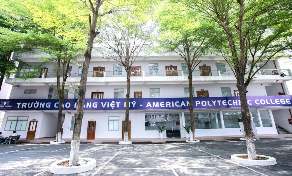 Cao đẳng Việt Mỹ ảnh 4 Cao dang Viet My anh 4
