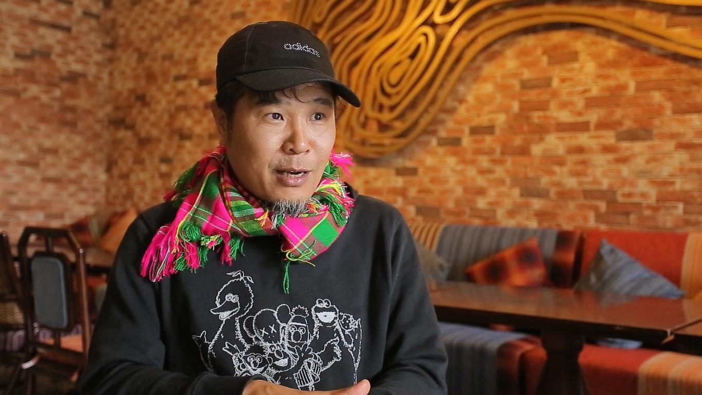 Vu dieu tren may anh 1