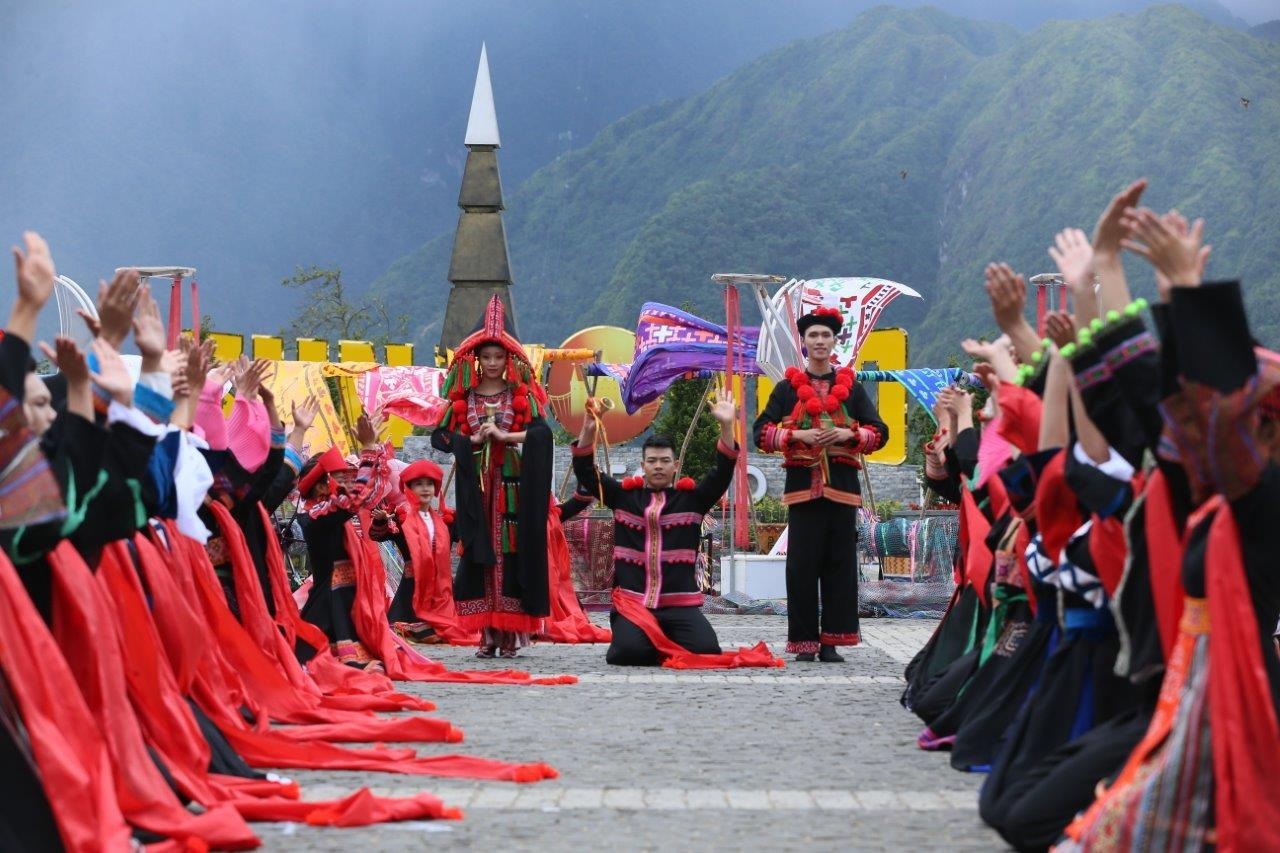 Vu dieu tren may anh 5