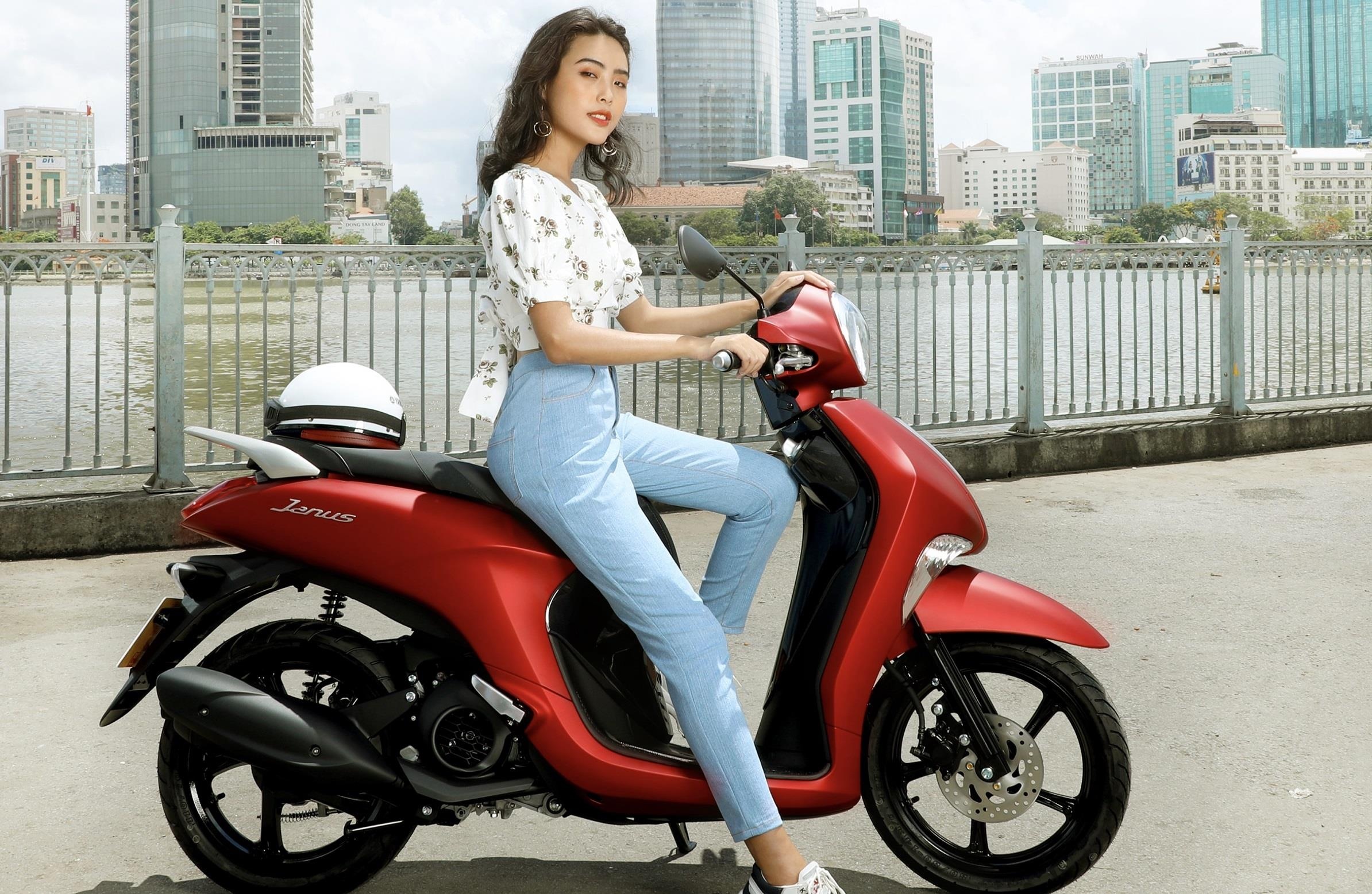 Bi quyet khoe dang chuan khi chup hinh 'song ao' hinh anh