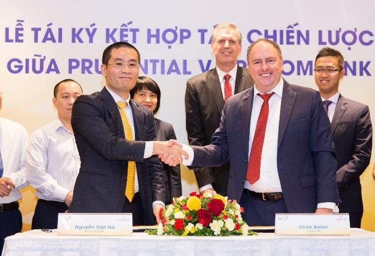 Prudential Viet Nam ky ket hop tac dai han voi PVcomBank hinh anh