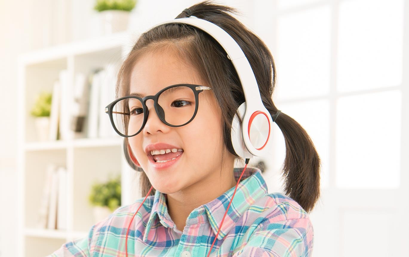 Airwear - trong kinh chat luong, an toan cho tre nho hinh anh