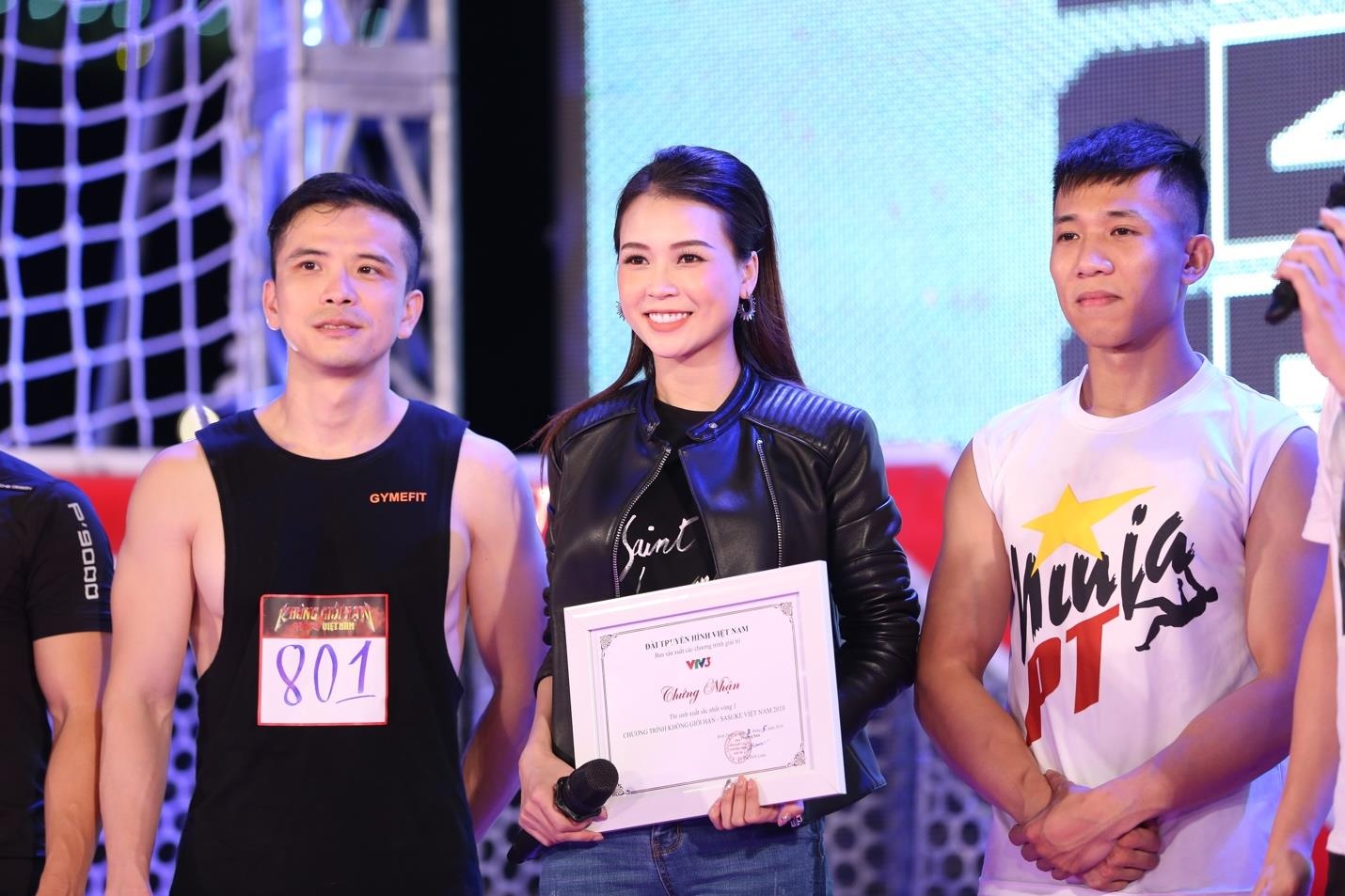 Sasuke Viet Nam anh 2