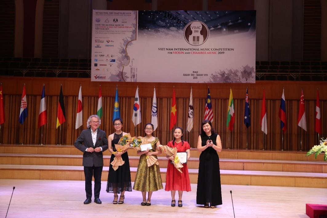 Volvo ảnh 1 Volvo anh 1