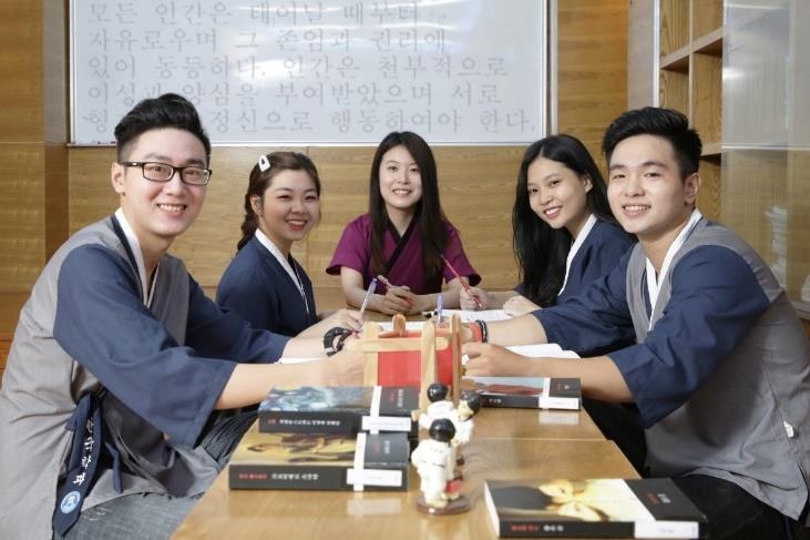Đại học Văn Hiến ảnh 3 Dai hoc Van Hien anh 3