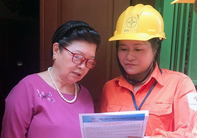 EVN Hanoi day manh tuyen truyen an toan dien mua mua bao hinh anh