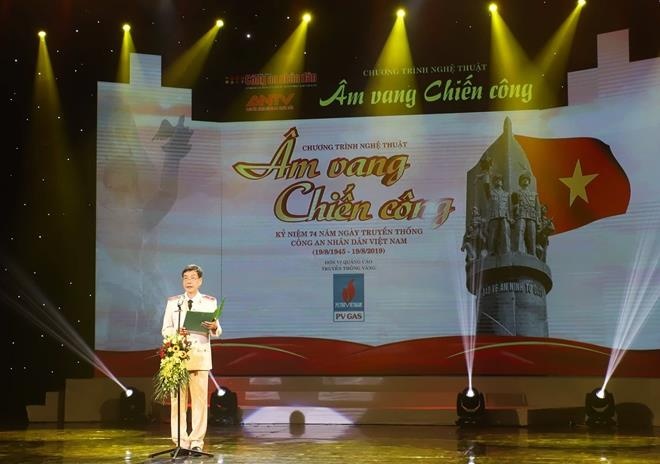 Tri ân các liệt sĩ,  thương binh CAND ảnh 2 Tri an cac liet si,  thuong binh CAND anh 2