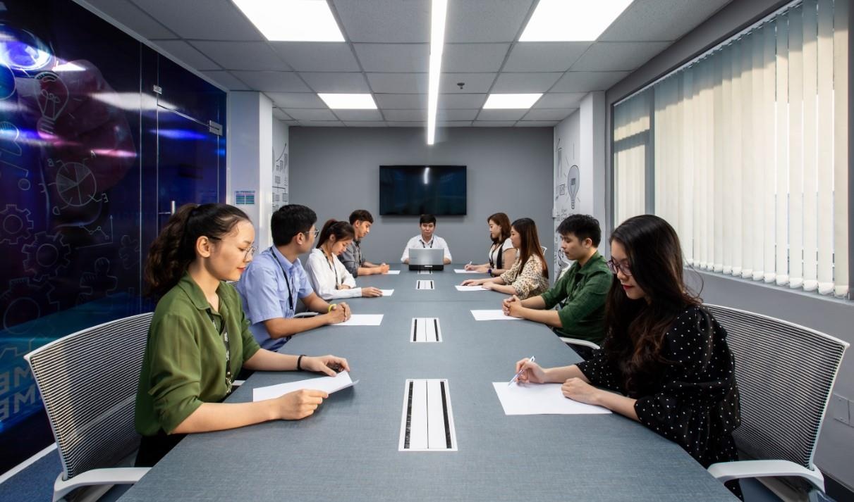 Nang cap tong dai CSKH 24/7, Samsung duoc nguoi dung phan hoi tich cuc hinh anh