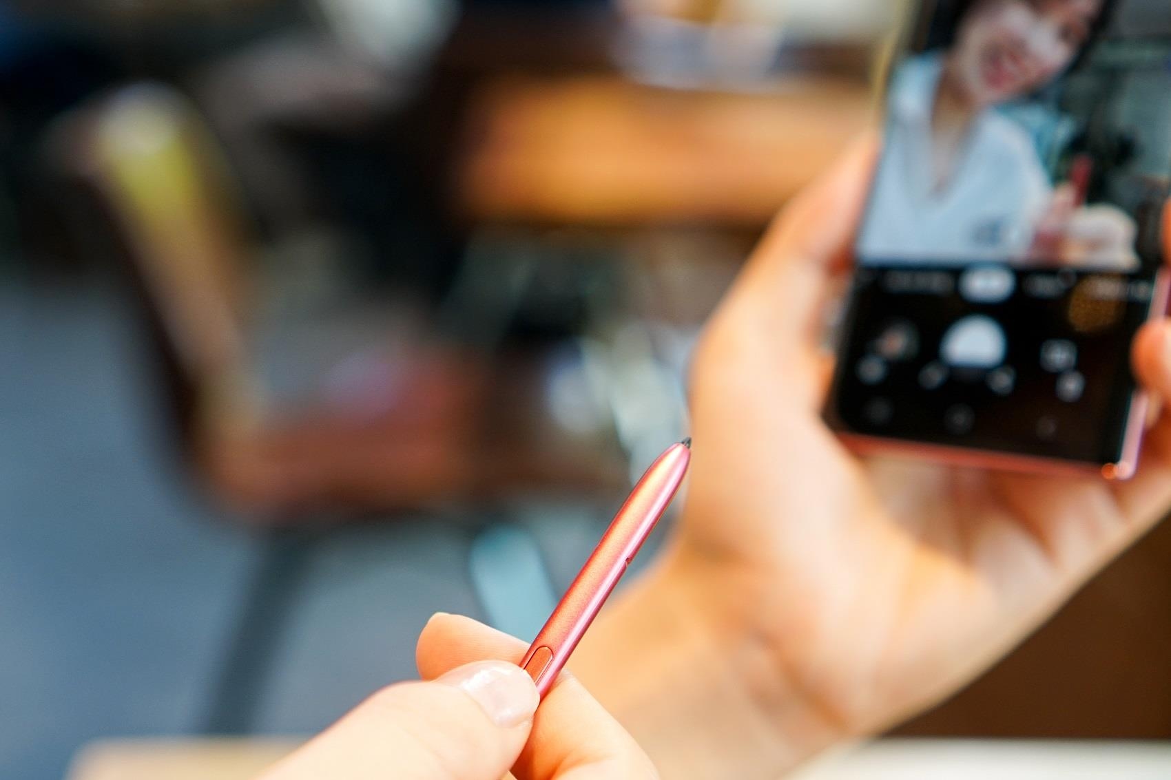 S Pen Galaxy Note10 dieu khien cu chi anh 1