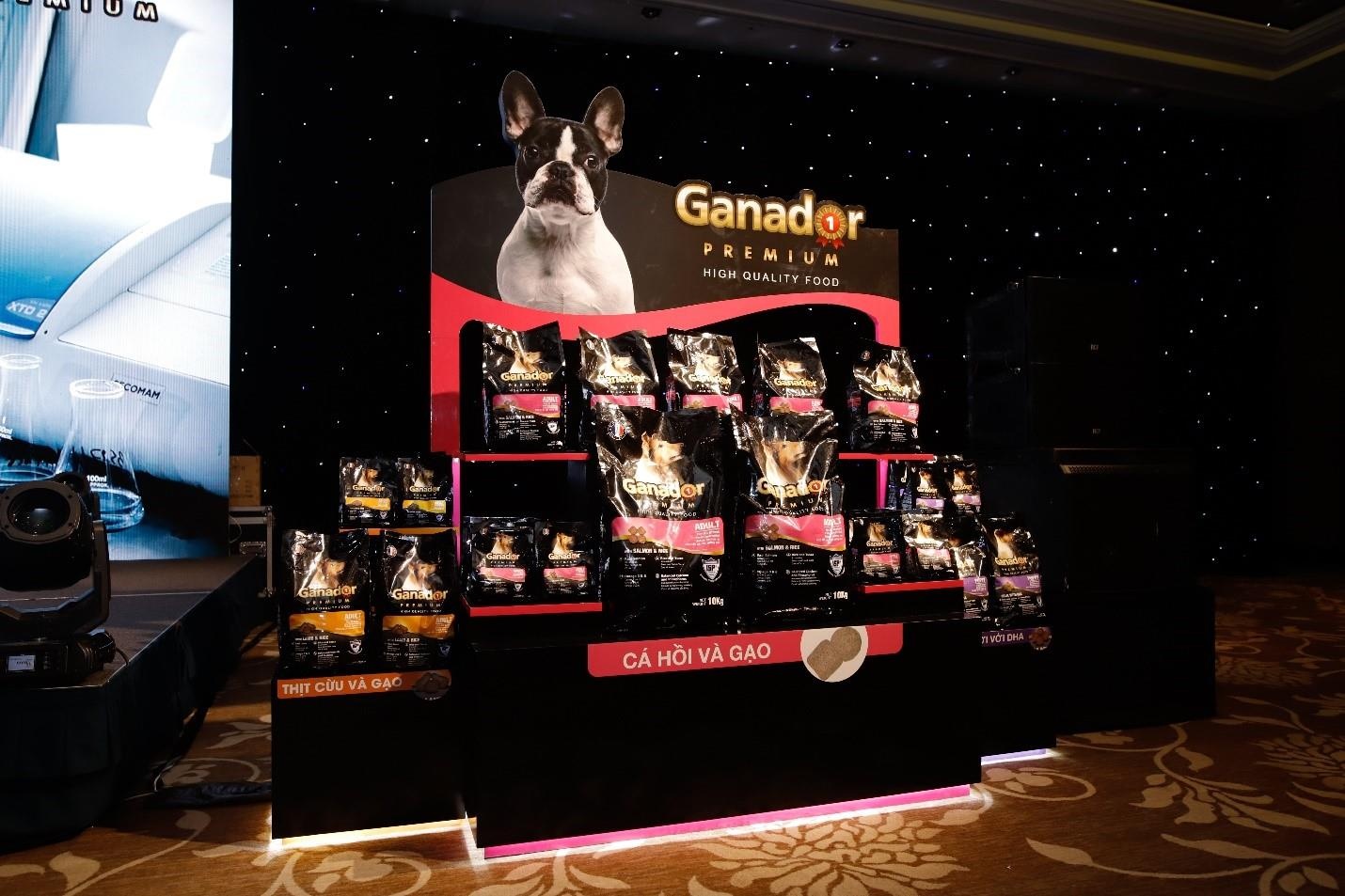 Ganador Salmon & Rice anh 1