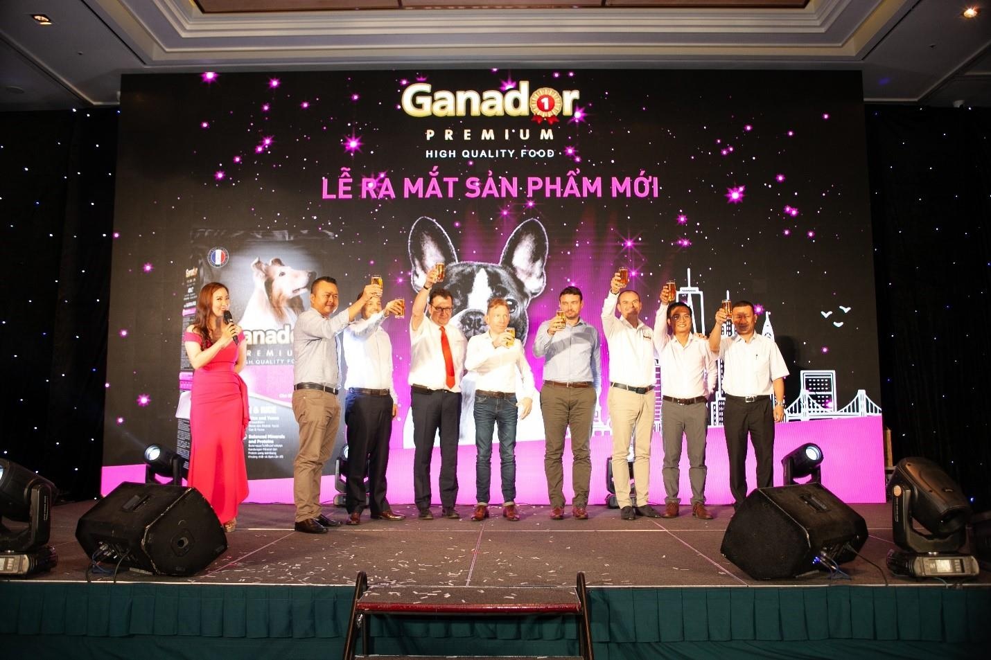 Ganador Salmon & Rice anh 3