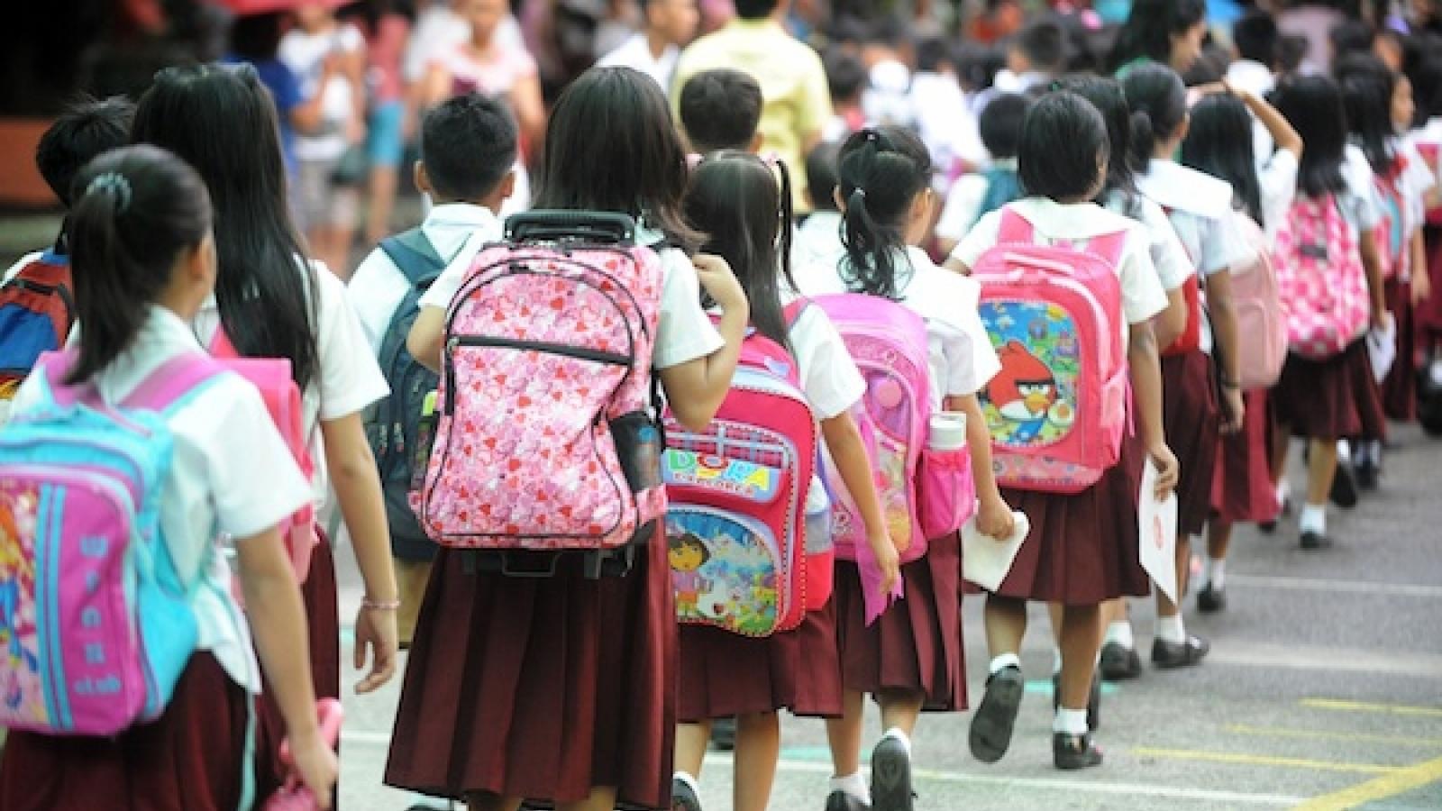 Nang luong cho con tro lai truong anh 1