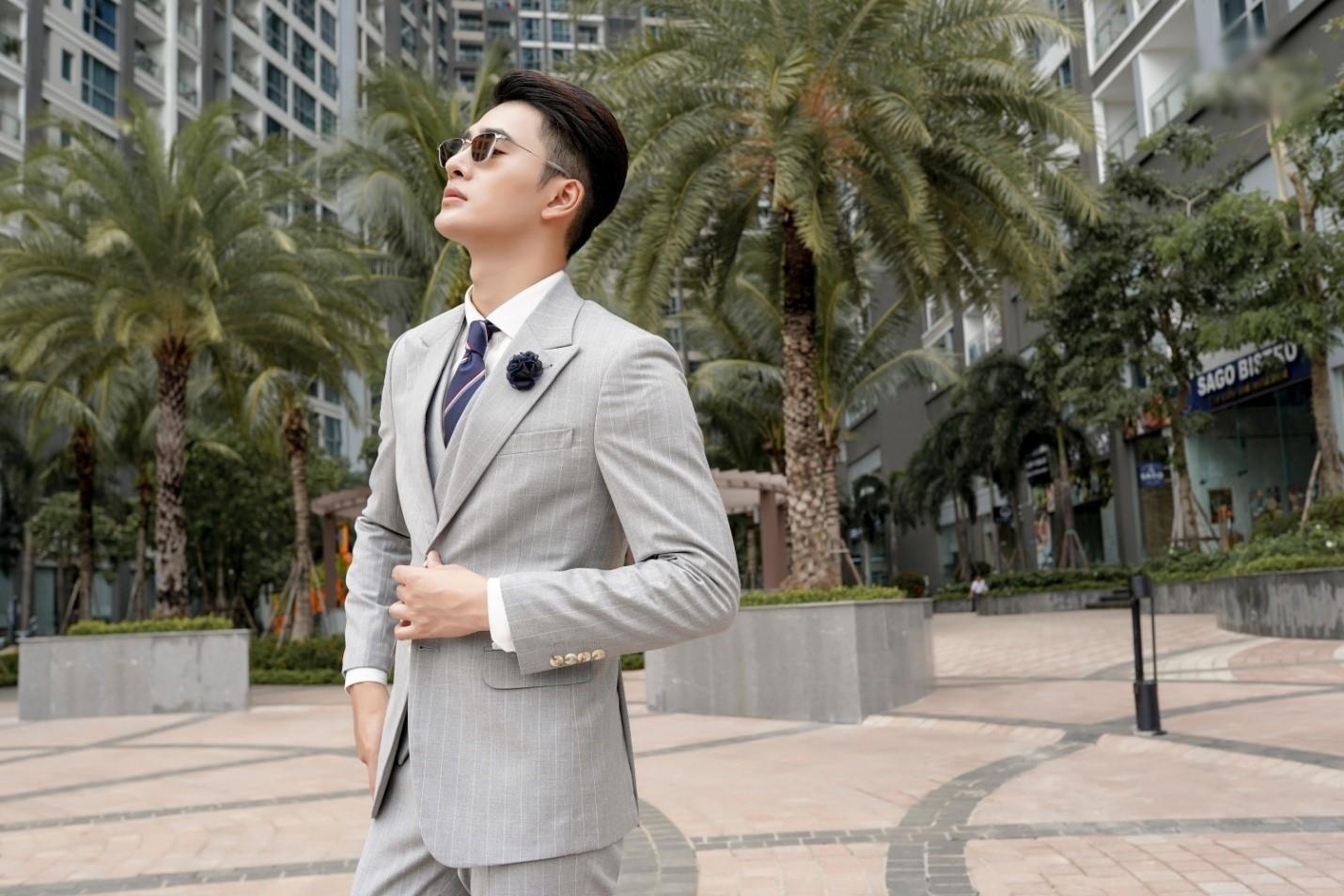 Nham Phuong Nam anh 1