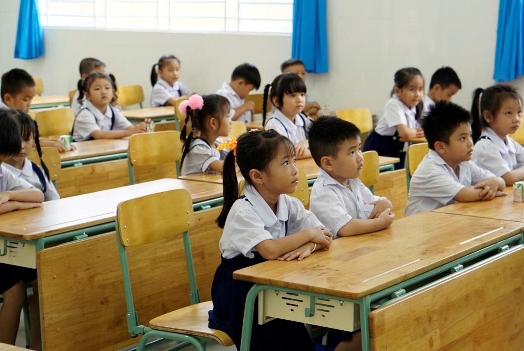 tài trợ ảnh 4 tai tro anh 4