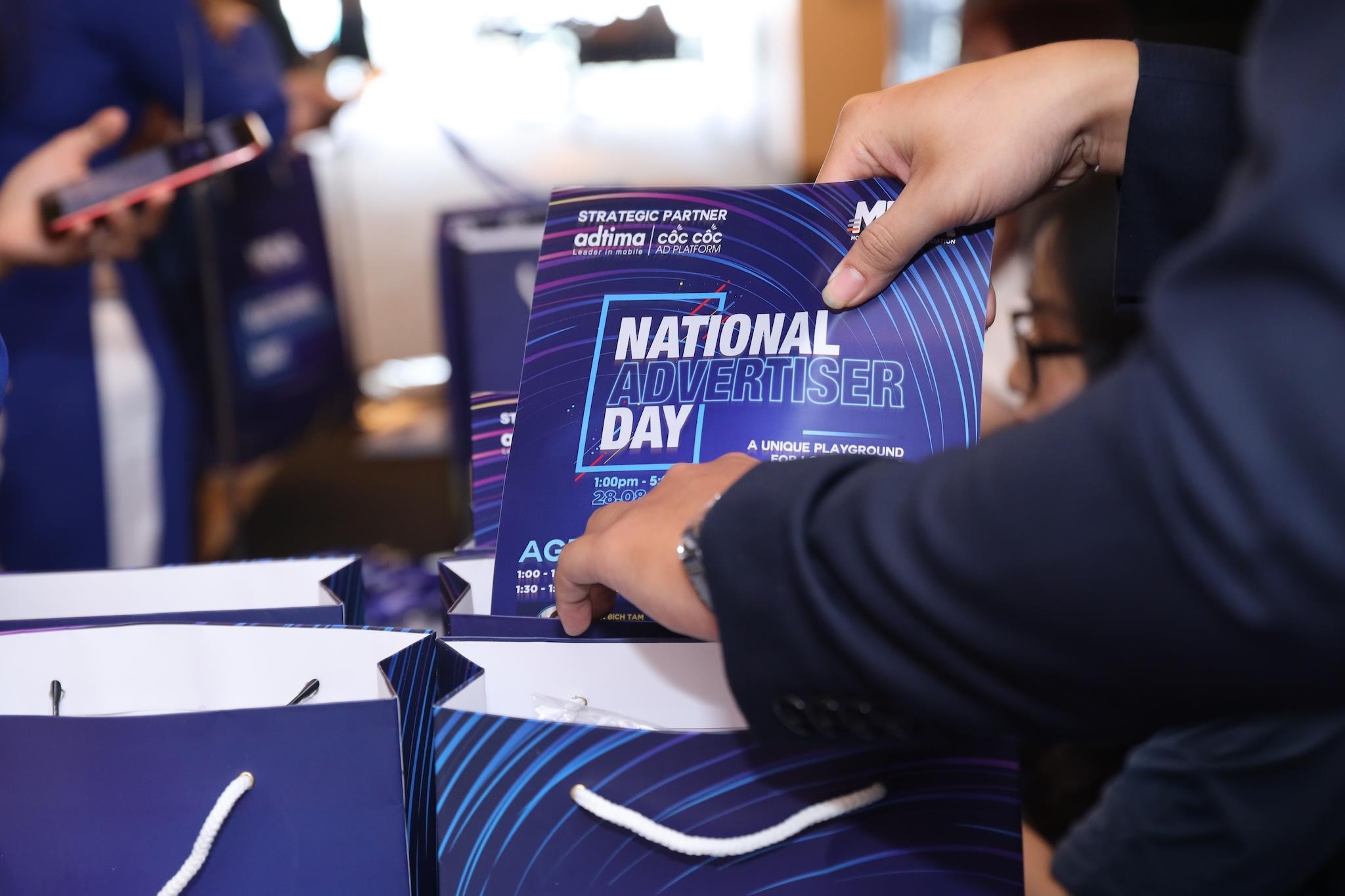 National Advertising Day anh 1