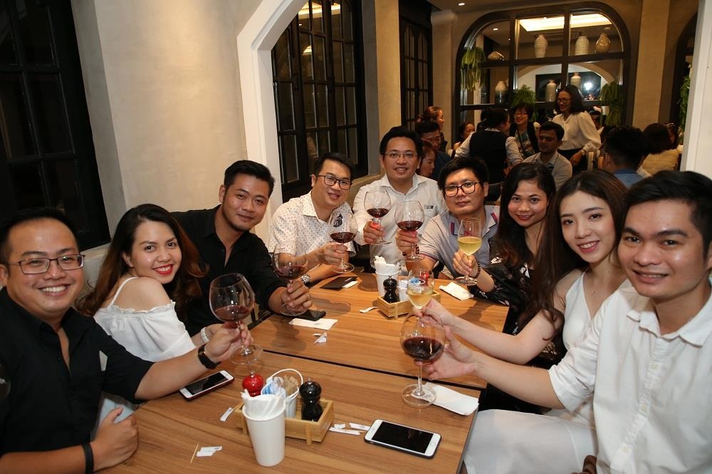 The Coffee Club anh 4