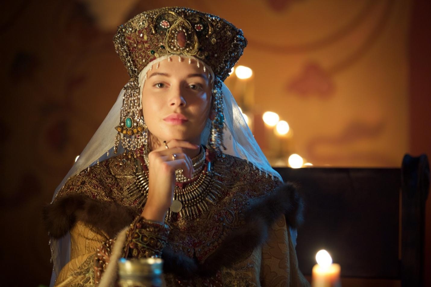 Buoc vao the gioi nu quyen trong hai sieu pham truyen hinh thang 9 hinh anh