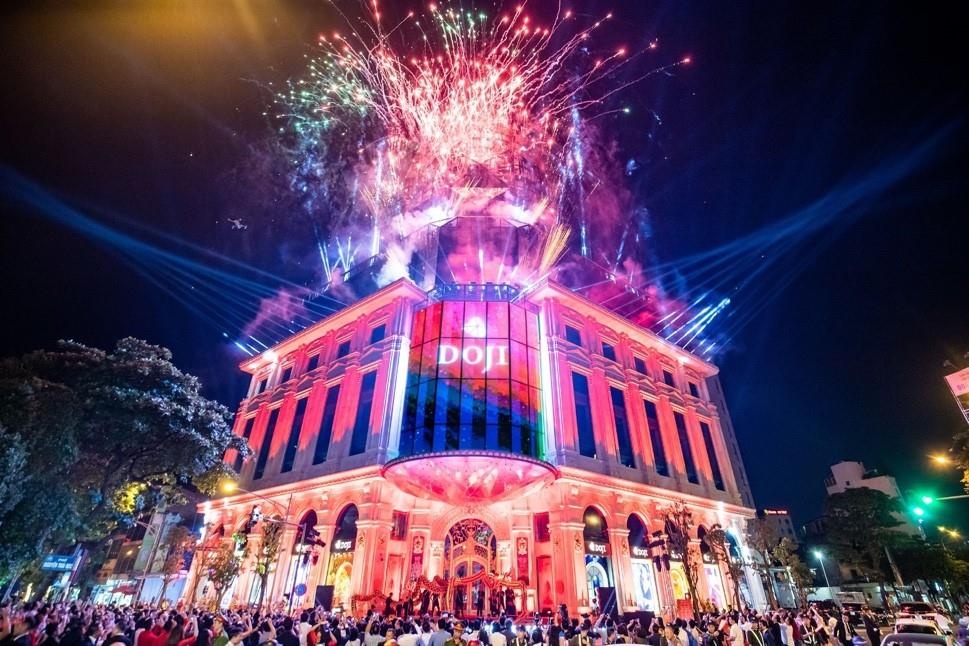 Khanh thanh DOJI Tower - trung tam vang bac da quy, trang suc lon o HN hinh anh