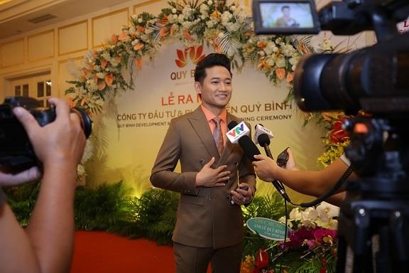 Dien vien Quy Binh mo cong ty, dau tu mang giai tri va BDS hinh anh