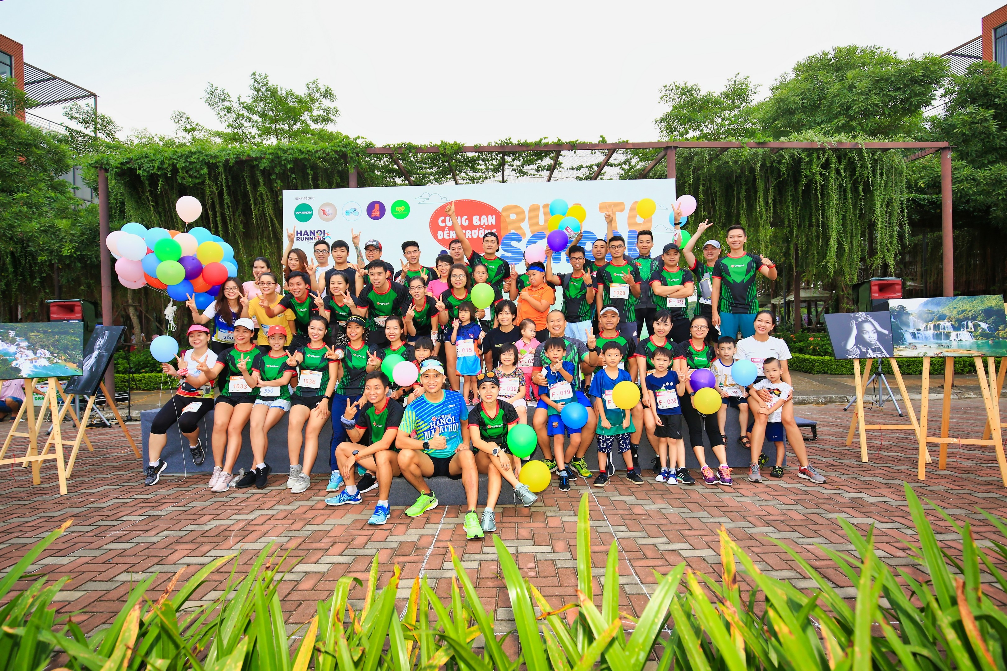 chạy ảnh 5 chay anh 5