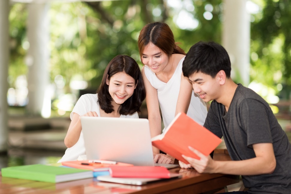 Vi sao nen thi lay chung chi tieng Anh Cambridge? hinh anh