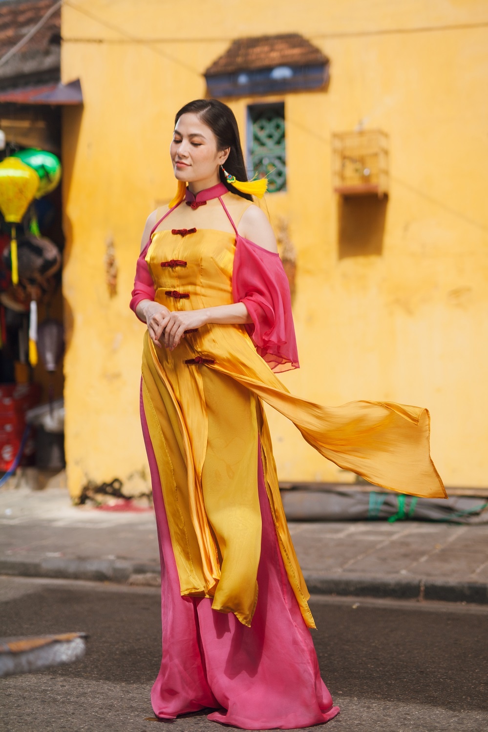 MV “Nhan sắc” ảnh 3 MV “Nhan sac” anh 3