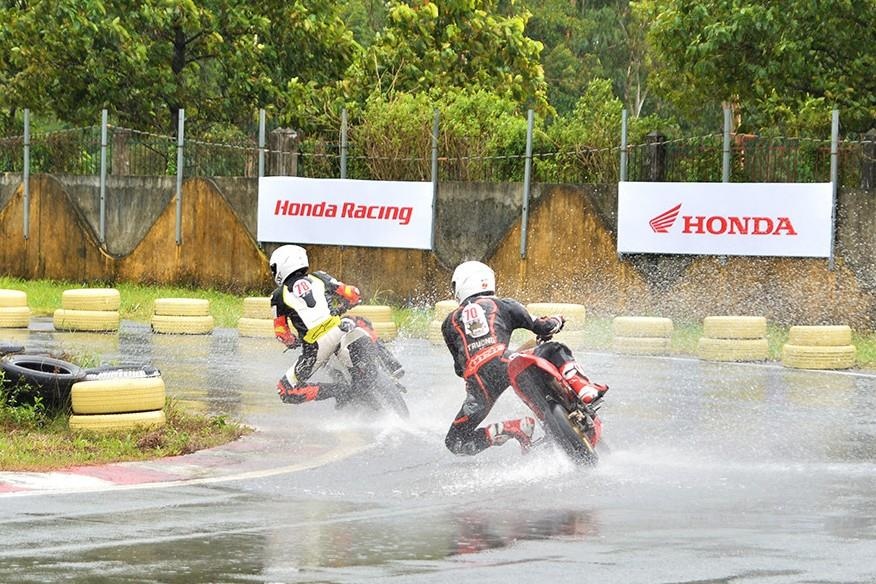 Toan canh chang 4 giai dua VMRC 2019 - chang dau cua nhung pha but pha hinh anh