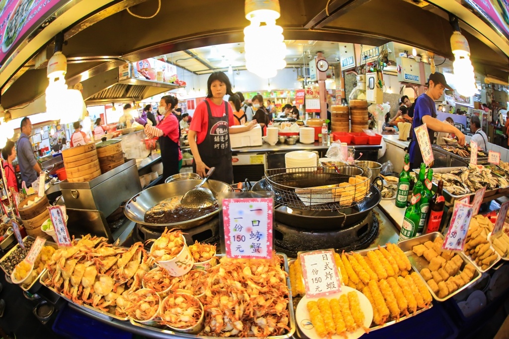 Nhung ‘thanh pho khong ngu’ lam kinh te dem bang cach nao? hinh anh