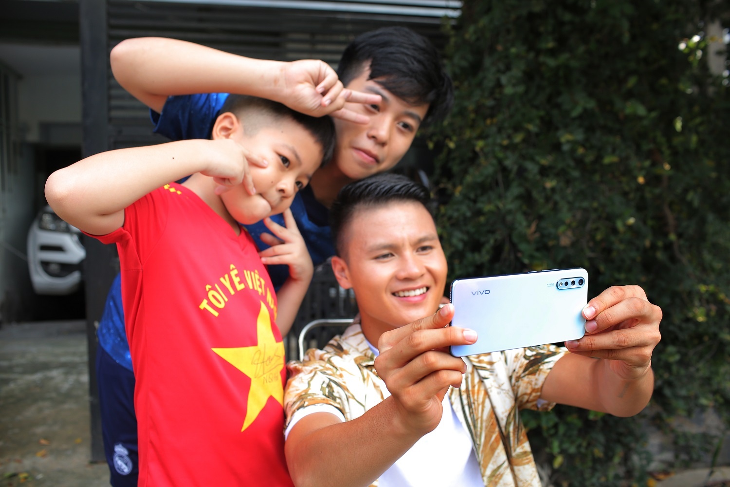 vivo ảnh 2 vivo anh 2