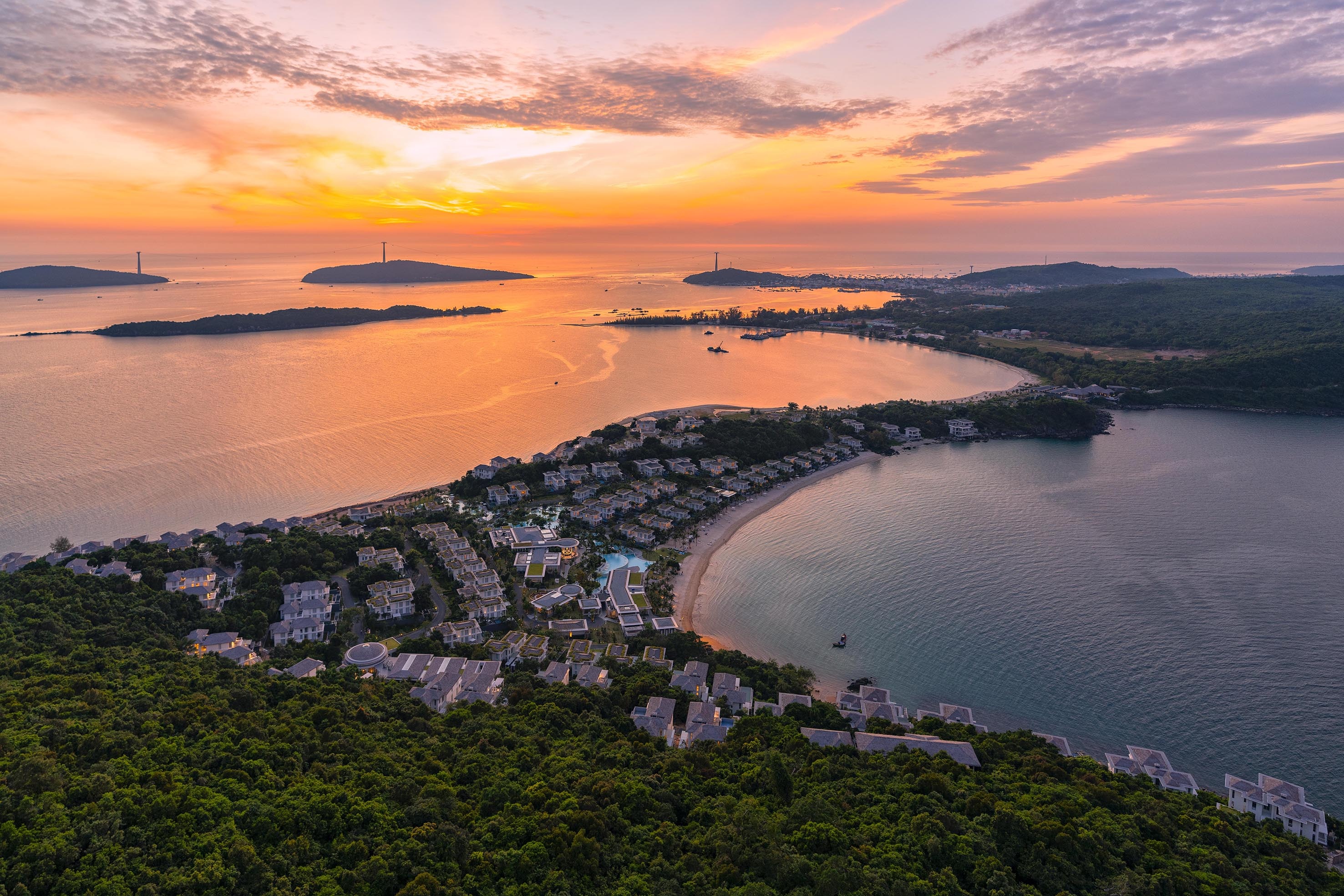 'San mat troi' tai Premier Village Phu Quoc Resort tren dao ngoc hinh anh