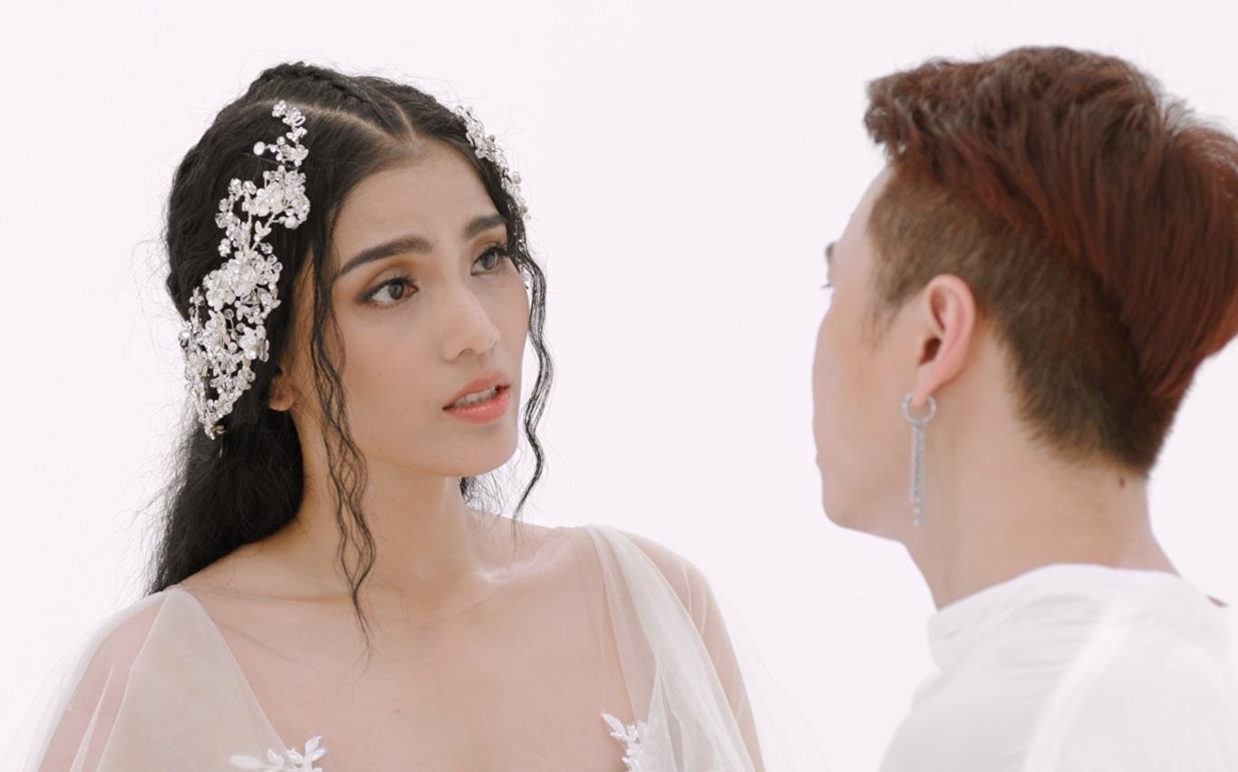 Truong Thi May hoa than thanh nu than trong 'Nguoi la oi' hinh anh