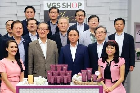 TVshopping - kenh mua sam 'la ma quen' cua chi em noi tro hien dai hinh anh