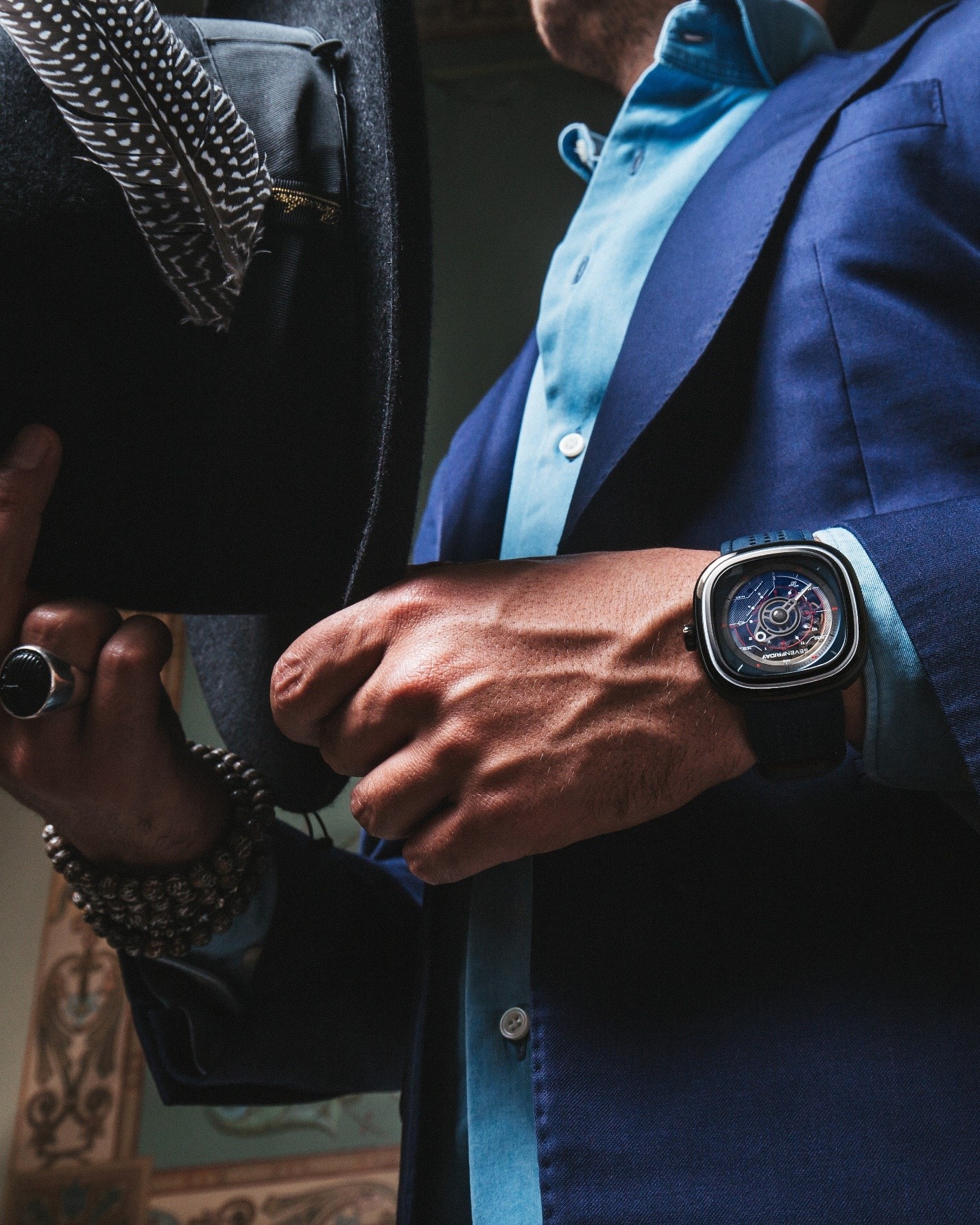 The Hour Glass S&S anh 6