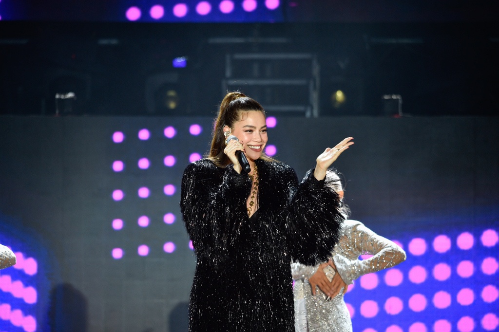 Dem nhac tai vuon Nhat anh 3