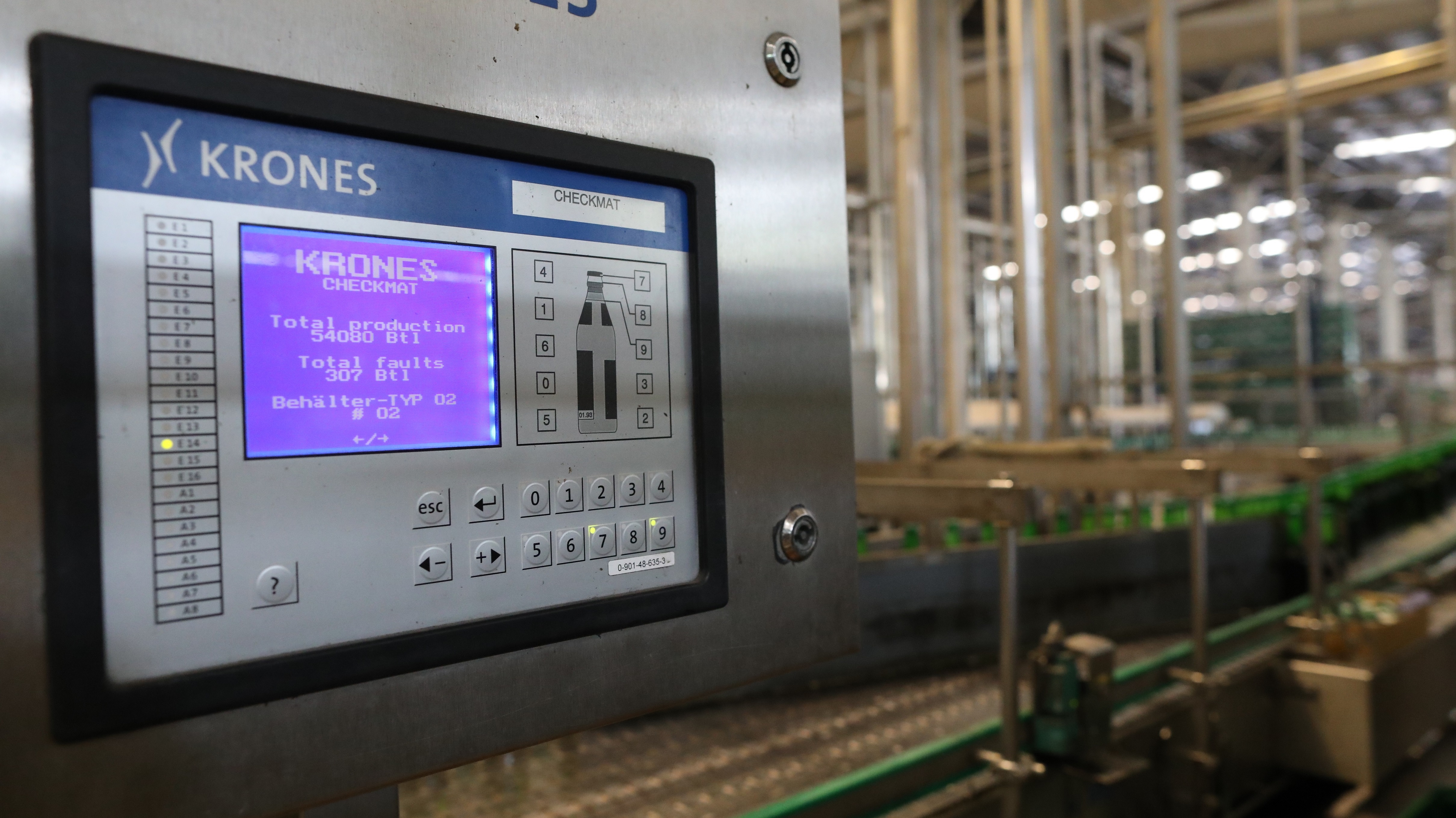 ky niem 10 nam nha may Habeco Me Linh anh 10