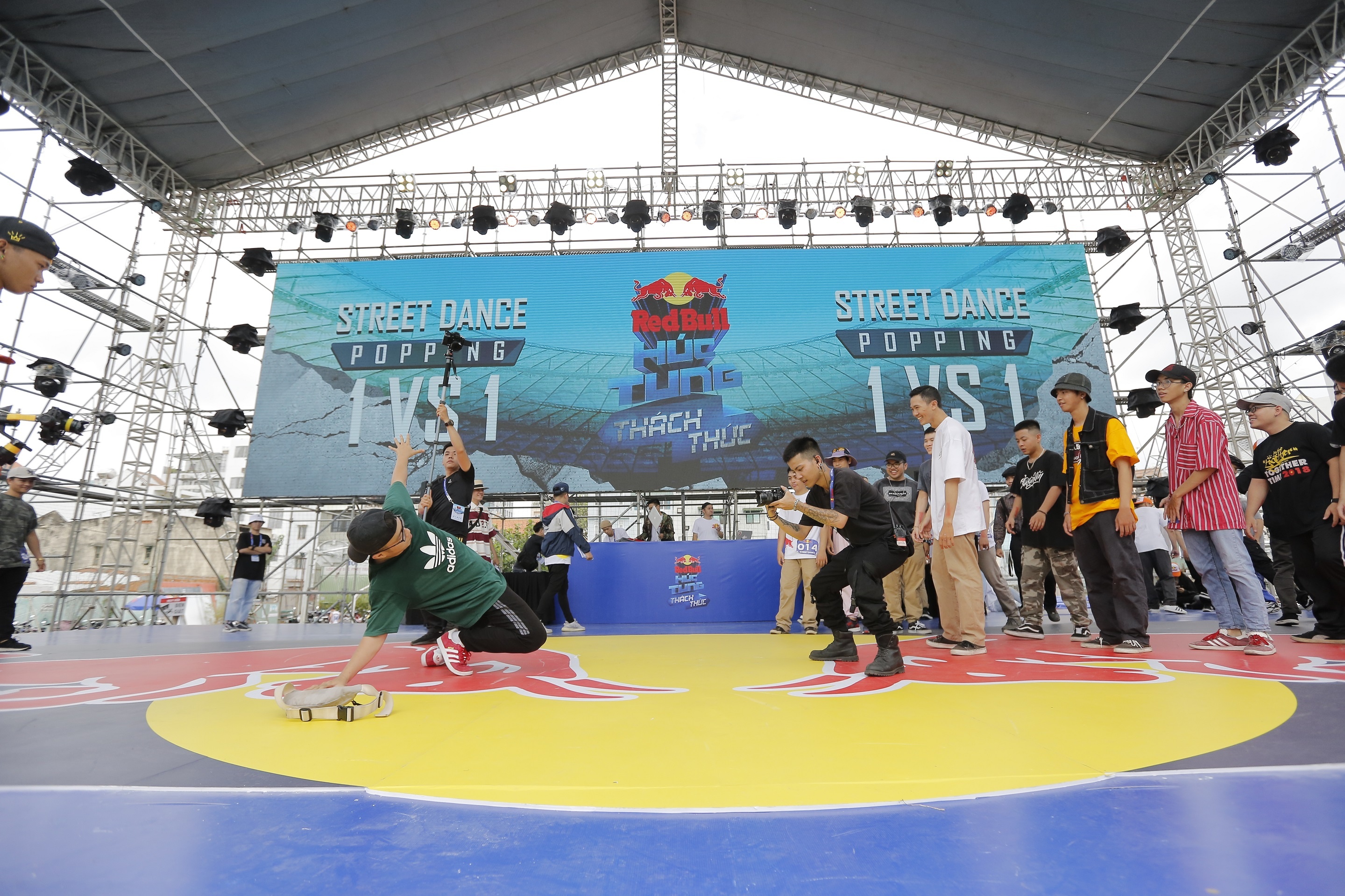 Red Bull - Huc tung thach thuc anh 5