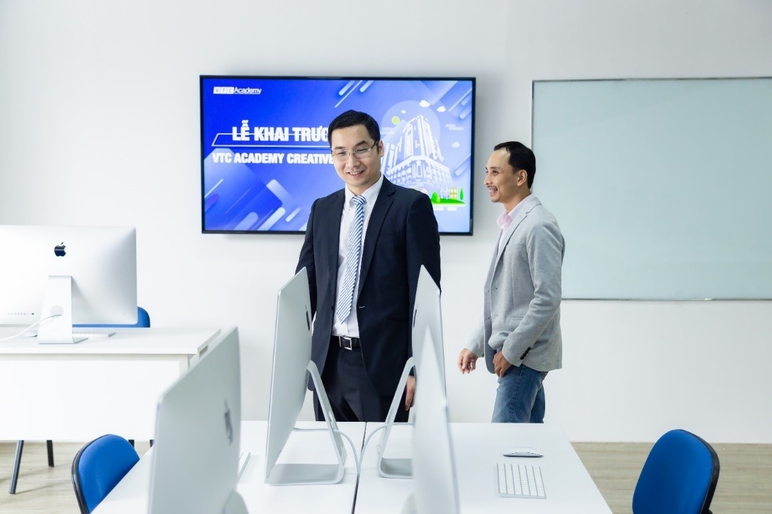 Dao tao nhan luc CNTT can chu trong moi truong giang day hinh anh