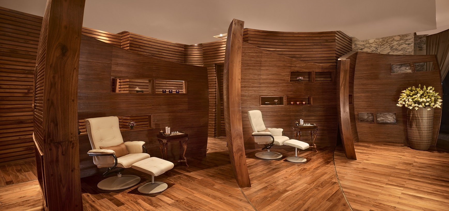 The Reverie Saigon anh 3