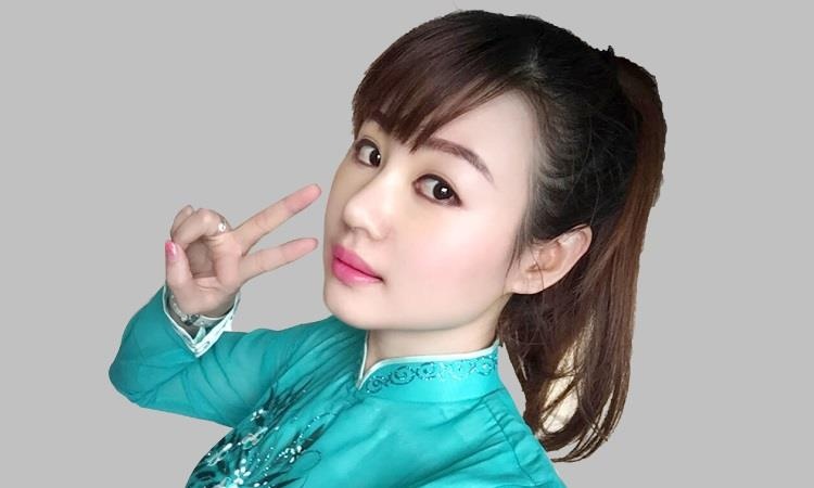 Nen phau thuat nang mui cao Tay hay tu nhien? hinh anh